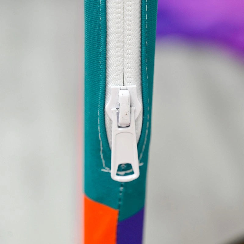 Round shaped event backdrop with wrinkle-free fabric panels