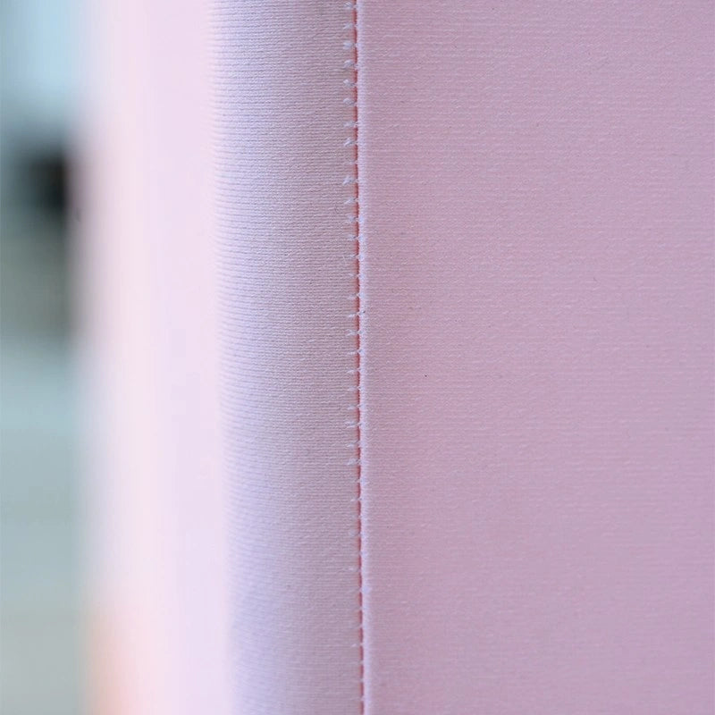 Vertical square trade show tower display for exhibitions